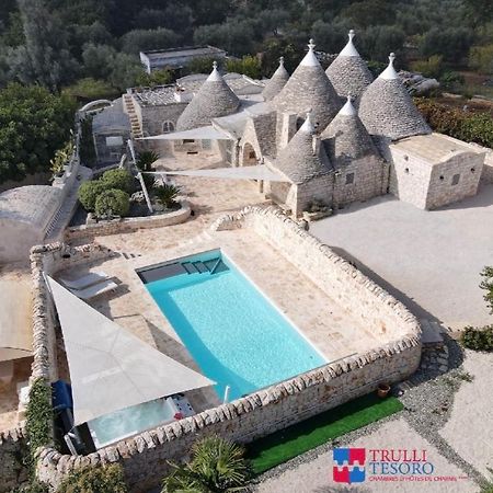 Bed and Breakfast Trulli Tesoro Чистернино Экстерьер фото